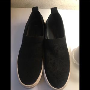 Steve Madden Slip-ons
